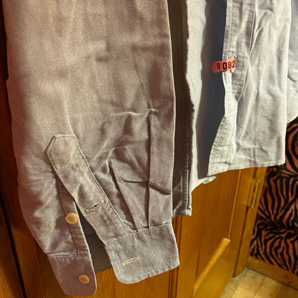 Ralph Lauren Men's Light Blue Button Down Shirt - Picture 5 of 8